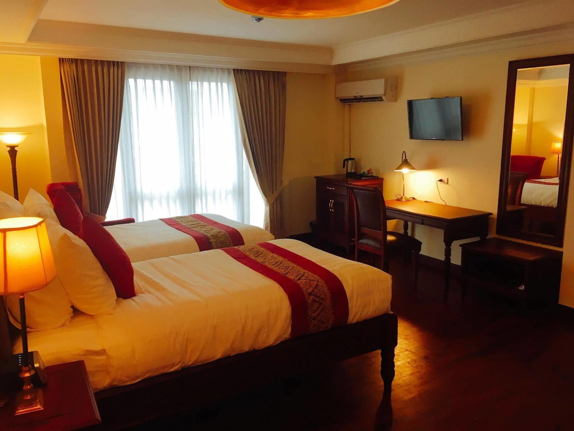 Phasouk Vien Chantra Hotel Vientiane Extérieur photo