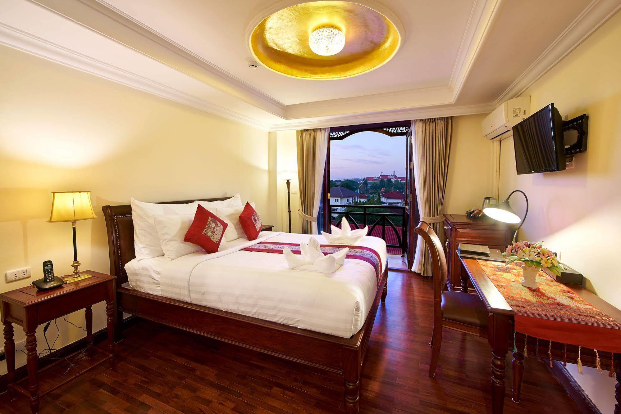 Phasouk Vien Chantra Hotel Vientiane Extérieur photo